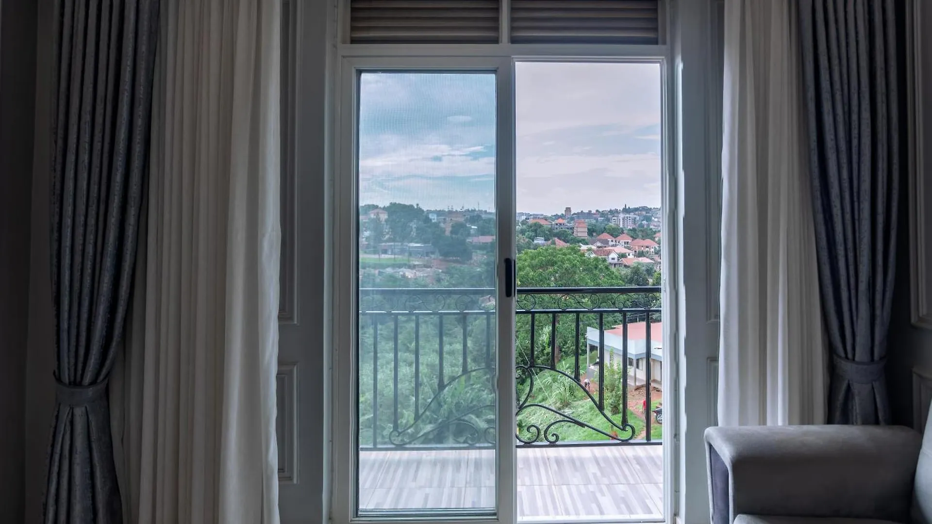 Lavermo Hotel Apartments Kampala
